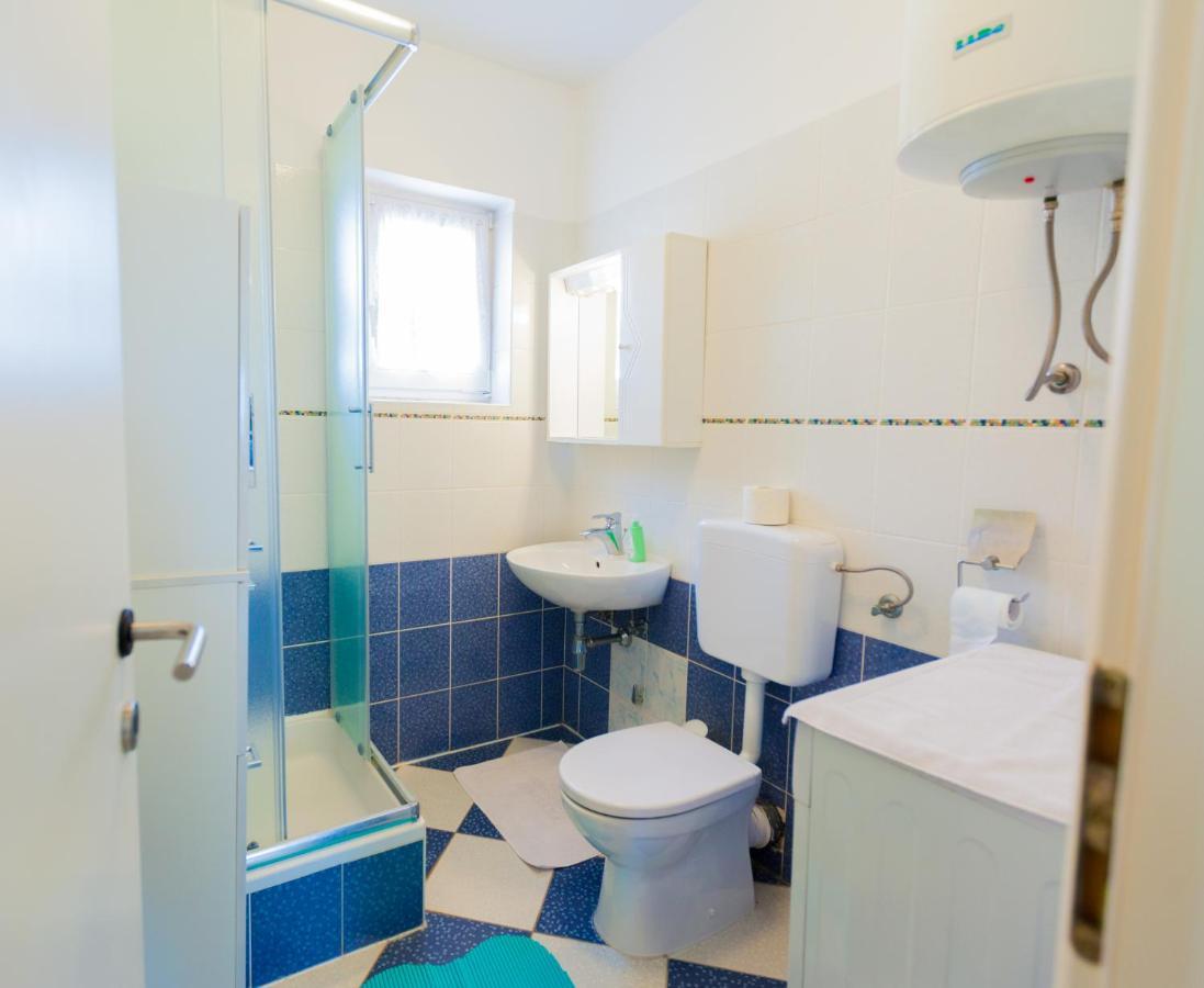 Apartman Mare โลเวร็ตชิกา ภายนอก รูปภาพ