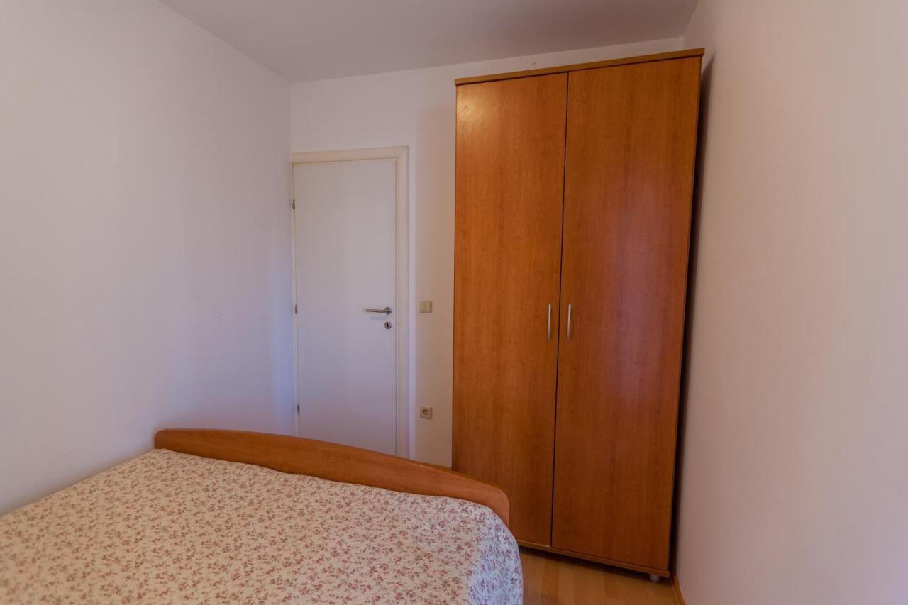 Apartman Mare โลเวร็ตชิกา ภายนอก รูปภาพ